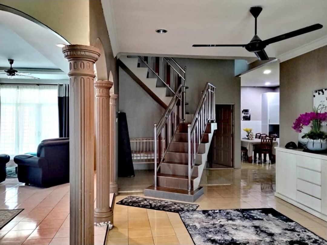 Destini Akef Villa 2 Pantai Cenang  Exterior foto